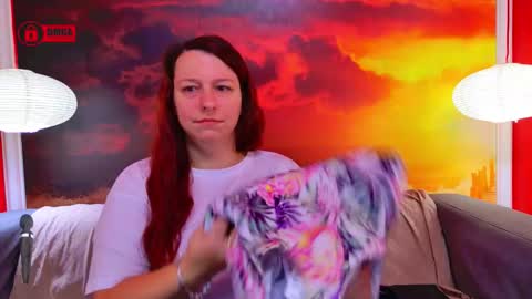 BoobyIANAx online show from 10/18/25, 06:05