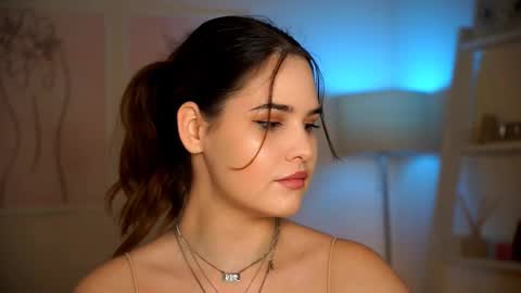 Snapshot of boobyybliss chatting on 11/02/25, 12:29 boobyybliss online show from 11/02/25, 12:29