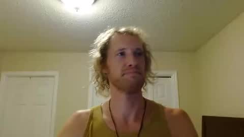 Snapshot of bookandbrawn chatting on 11/18/25, 01:22 BookAndBrawn online show from 11/18/25, 01:22