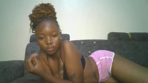 bootybabe0 online show from 02/19/26, 10:06