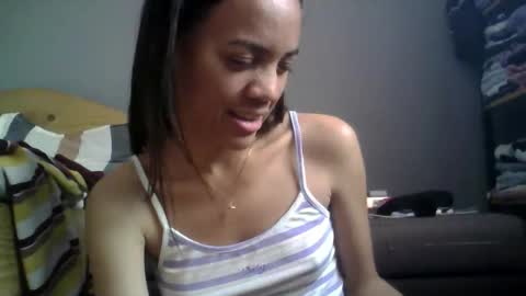 boozyArt online show from 10/10/25, 08:46