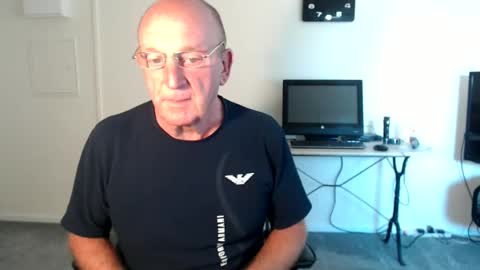 Snapshot of boppy21 chatting on 03/04/25, 02:42 Boppy21 online show from 03/04/25, 02:42