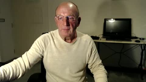 Snapshot of boppy21 chatting on 03/08/25, 06:05 Boppy21 online show from 03/08/25, 06:05