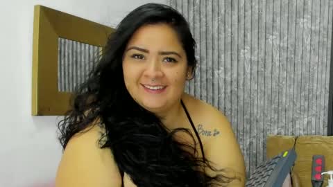   online show from 04/10/26, 08:35