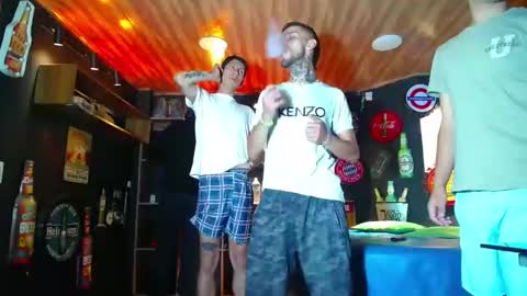 Snapshot of boranget chatting on 11/10/25, 11:31 boranget online show from 11/10/25, 11:31