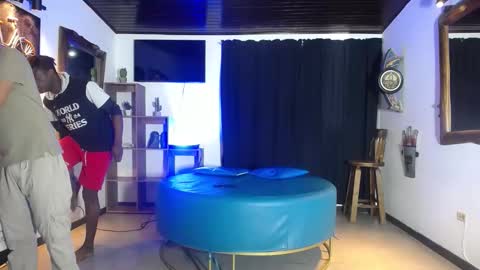 Snapshot of boranget chatting on 11/25/25, 11:32 boranget online show from 11/25/25, 11:32