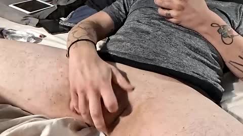 Snapshot of boredathome3 chatting on 03/04/25, 10:13 boredathome3 online show from 03/04/25, 10:13