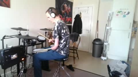 boredlul online show from 04/26/26, 08:56