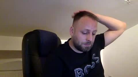 hugo online show from 06/19/26, 03:27