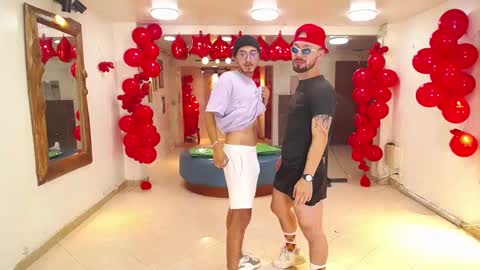 THOMAS AND DAMIAND online show from 02/22/25, 08:40