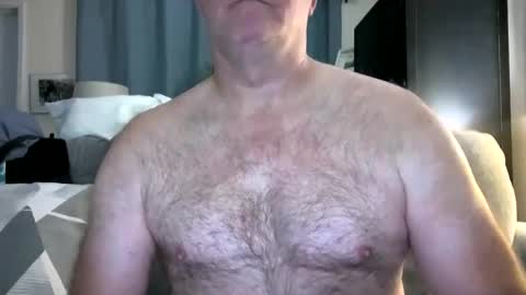 Snapshot of bose36 chatting on 11/03/25, 12:13 bose36 online show from 11/03/25, 12:13