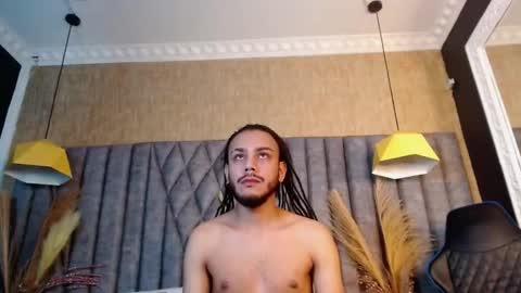 Snapshot of bossdominator1 chatting on 09/28/25, 03:01 Boss online show from 09/28/25, 03:01