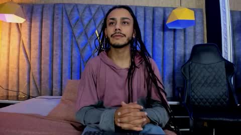 Snapshot of bossdominator1 chatting on 10/14/25, 03:18 Boss online show from 10/14/25, 03:18