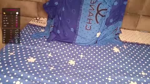 bossetassy online show from 10/24/25, 06:48