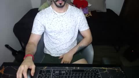 Snapshot of bossking019 chatting on 02/22/25, 11:46 bossking019 online show from 02/22/25, 11:46