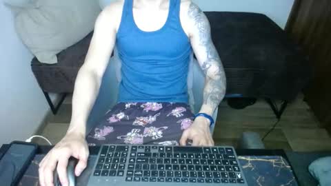 Snapshot of bossking019 chatting on 03/09/25, 02:07 bossking019 online show from 03/09/25, 02:07