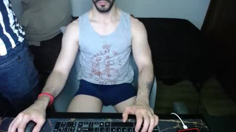 Snapshot of bossking019 chatting on 03/09/25, 05:11 bossking019 online show from 03/09/25, 05:11