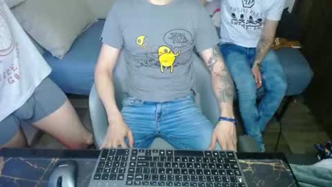 Snapshot of bossking019 chatting on 03/09/25, 10:19 bossking019 online show from 03/09/25, 10:19