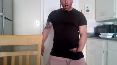 Snapshot of bosslife505050 chatting on 02/16/25, 02:32 The Italian Boss online show from 02/16/25, 02:32