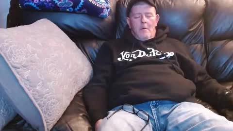 Snapshot of bostonguy1969 chatting on 11/16/25, 02:17 bostonguy1969 online show from 11/16/25, 02:17