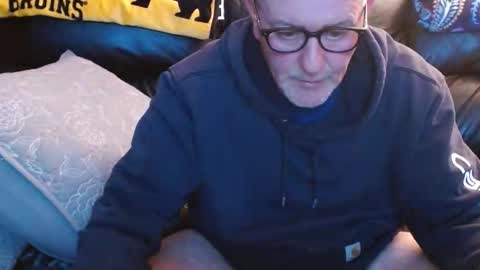 bostonguy1969 online show from 04/04/26, 04:00