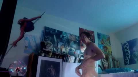 Bottomboo7 online show from 11/20/25, 02:28