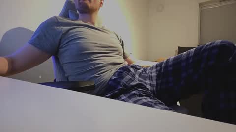 Snapshot of bottomtsinner chatting on 01/31/26, 09:35 bottomtsinner online show from 01/31/26, 09:35