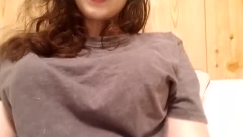 Bouncy Queen Majesty online show from 09/19/25, 02:07