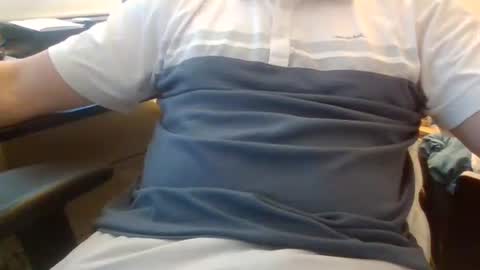 Snapshot of bourbonman144 chatting on 11/06/25, 11:26 bourbonman144 online show from 11/06/25, 11:26