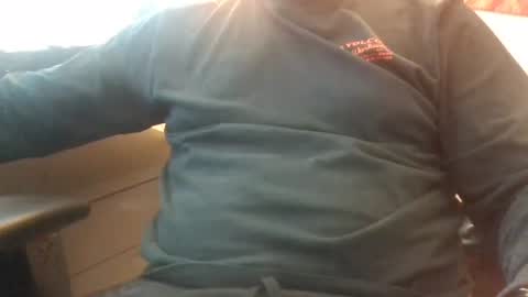 Snapshot of bourbonman144 chatting on 12/16/25, 10:59 bourbonman144 online show from 12/16/25, 10:59