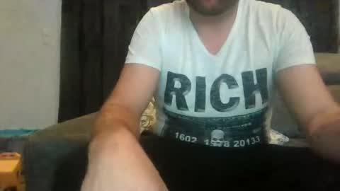 Snapshot of boy27weert chatting on 10/15/25, 09:59 Nope online show from 10/15/25, 09:59