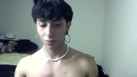 Boy Astro online show from 12/19/24, 12:02