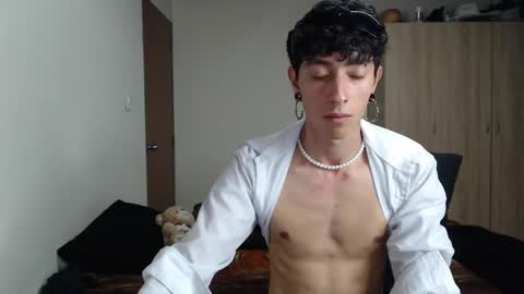 Boy Astro online show from 02/19/25, 03:06