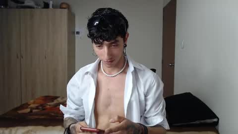 Boy Astro online show from 02/23/25, 12:30