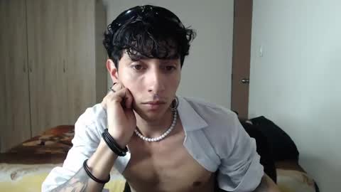 Boy Astro online show from 02/27/25, 12:32