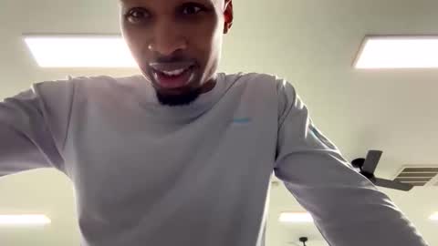 Snapshot of boy_kino chatting on 10/14/25, 01:06 Pixel Pleasures online show from 10/14/25, 01:06