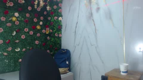 boy_tatto77 online show from 05/17/26, 08:38