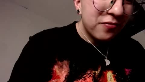 Edward ftm trans queerslave online show from 11/04/25, 01:32