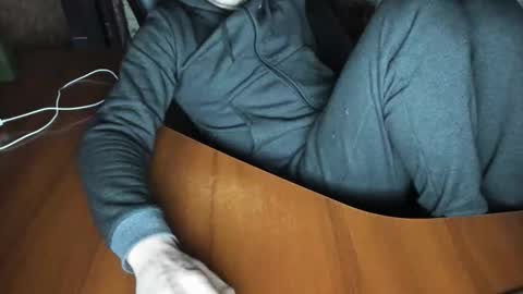 Snapshot of boyapollon chatting on 12/16/25, 06:51 BoyApollon online show from 12/16/25, 06:51