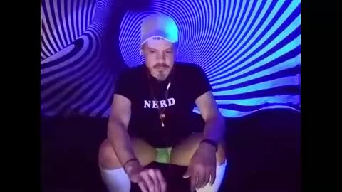 Snapshot of boyblond36 chatting on 02/14/25, 04:58 Slutty Stud online show from 02/14/25, 04:58