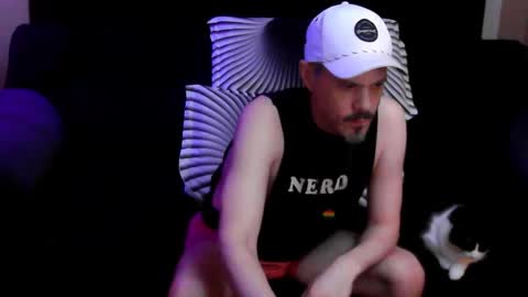 Snapshot of boyblond36 chatting on 09/21/25, 04:58 Slutty Stud online show from 09/21/25, 04:58