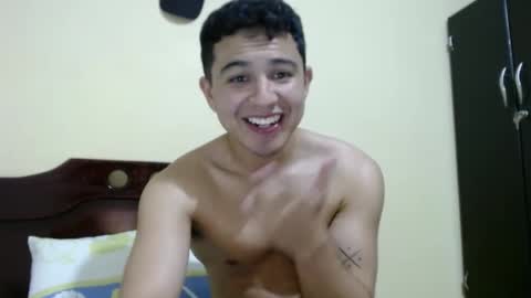 Snapshot of boyfit2023 chatting on 12/12/24, 02:48 boyfit2023 online show from 12/12/24, 02:48