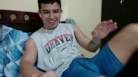 Snapshot of boyfit2023 chatting on 12/13/24, 07:43 boyfit2023 online show from 12/13/24, 07:43