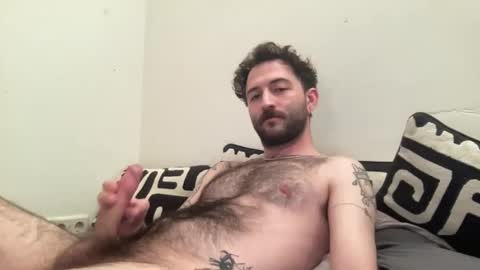 Snapshot of boyfriend_shrapnel chatting on 12/15/24, 04:59 boyfriend_shrapnel online show from 12/15/24, 04:59