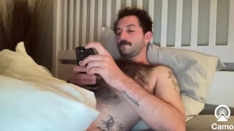 Snapshot of boyfriend_shrapnel chatting on 09/10/25, 07:52 boyfriend_shrapnel online show from 09/10/25, 07:52