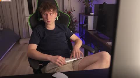 Eddie online show from 01/15/25, 11:30