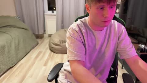 Eddie online show from 03/29/26, 06:30