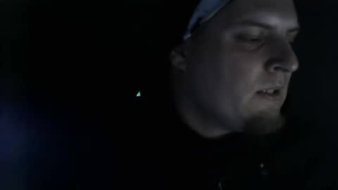 Snapshot of boynextdoooooor chatting on 11/27/25, 10:23 boynextdoooooor online show from 11/27/25, 10:23