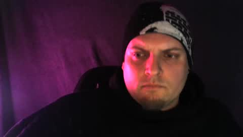 Snapshot of boynextdoooooor chatting on 11/28/25, 07:38 boynextdoooooor online show from 11/28/25, 07:38