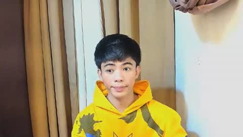 Snapshot of boynextdoor4ux chatting on 06/28/26, 04:46 HI IM JAMES DONT FORGET GIVE ME THUMBS UP AND JOIN TO MY FANCLUB online show from 06/28/26, 04:46